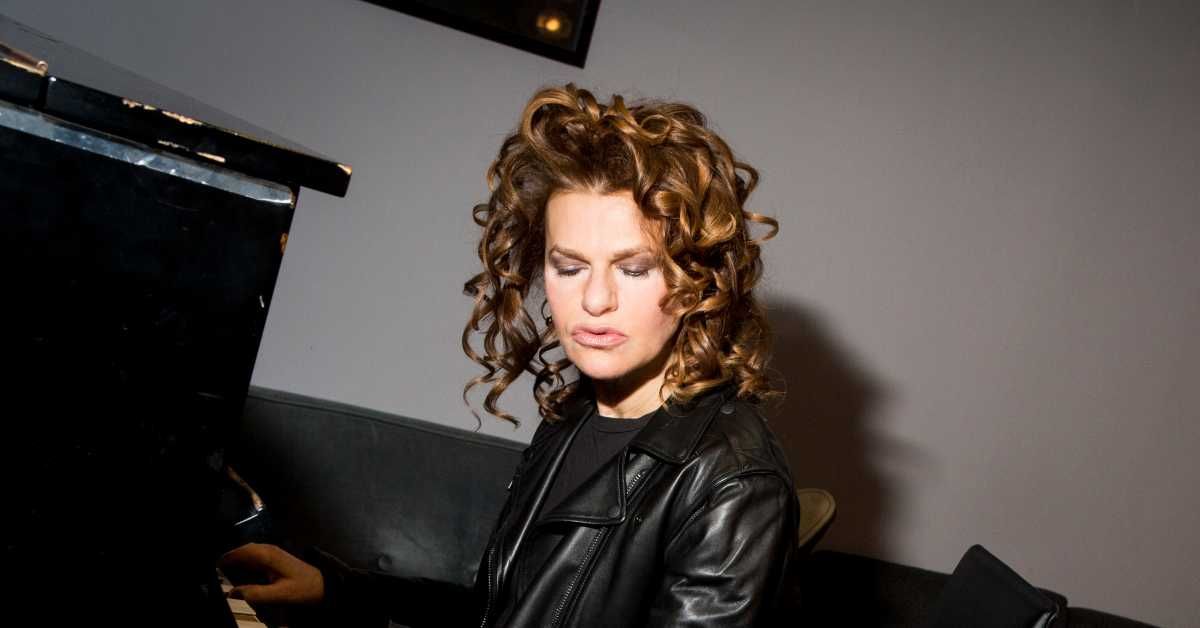 Sandra Bernhard