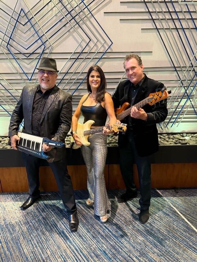 Lake Conroe at Bar Lago with Yelba\u2019s Variety Band!