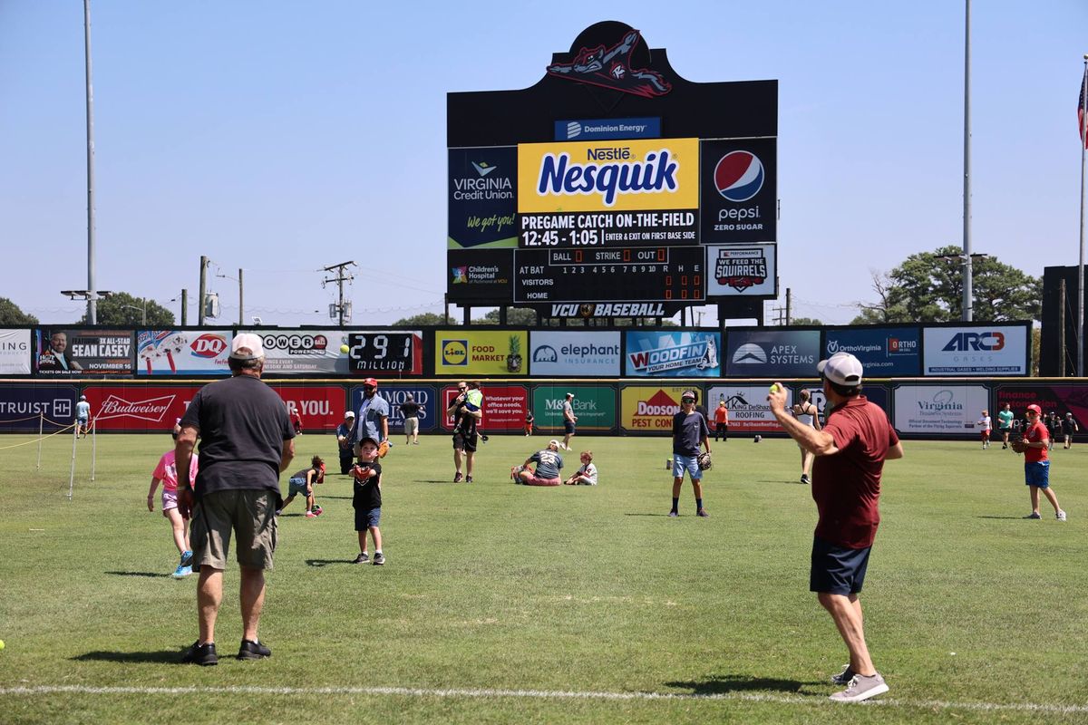 Richmond Flying Squirrels vs. Harrisburg Senators: Fairytale Funnville and Youth Cape Giveaway