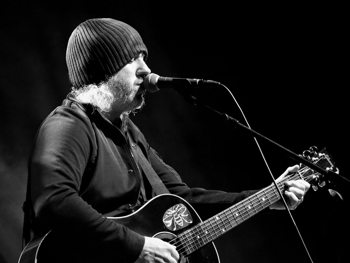 Badly Drawn Boy - Performing 'The Hour of Bewilderbeast'