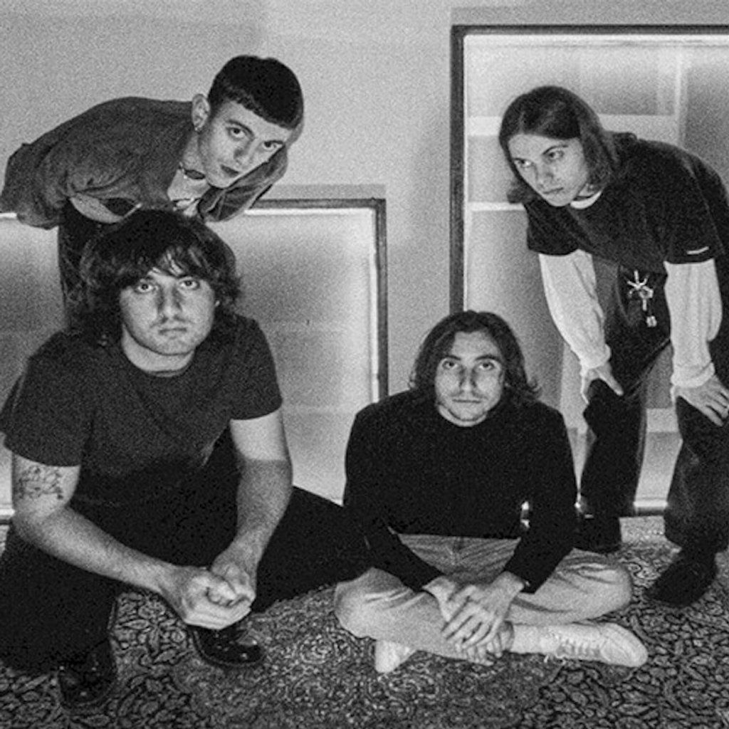 A\/lpaca (IT) \/\/ Deaf Whip