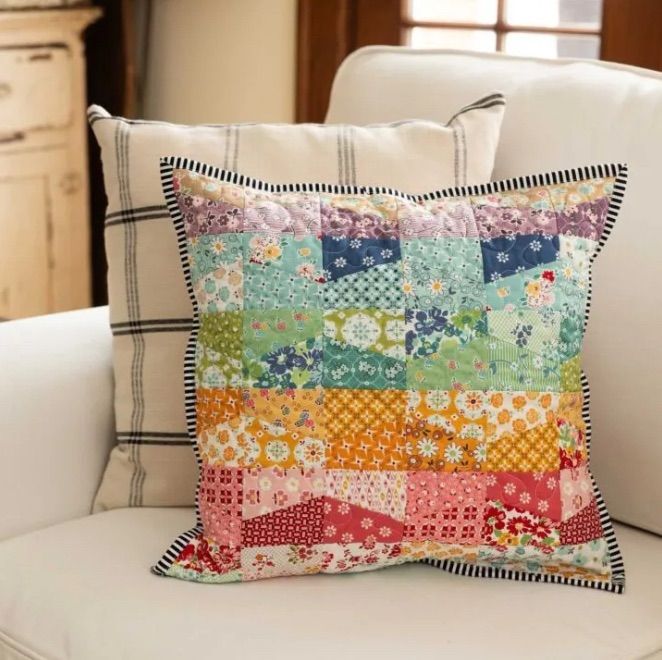 Fractured Tumbler Pillow