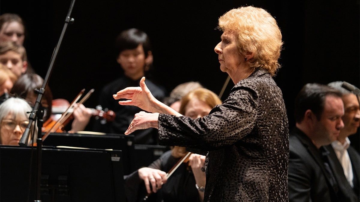 Fort Worth Symphony Orchestra: Jane Glover Conducts Mozart