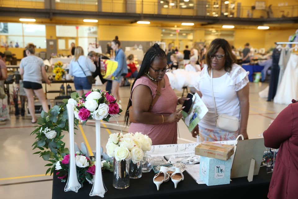 Something Used Wedding Yard Sale Spring 2023