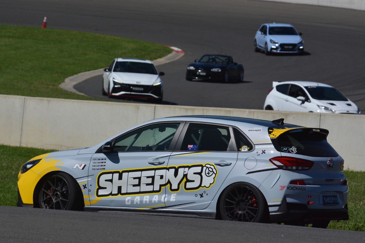 Sheepy\u2019s Garage Pheasant Wood Circuit Track day