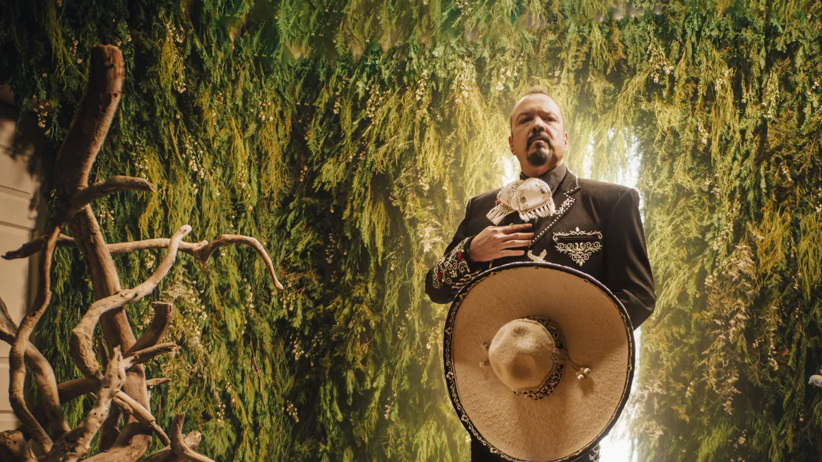 Pepe Aguilar, Leonardo Aguilar, Lupita Infante in Duluth