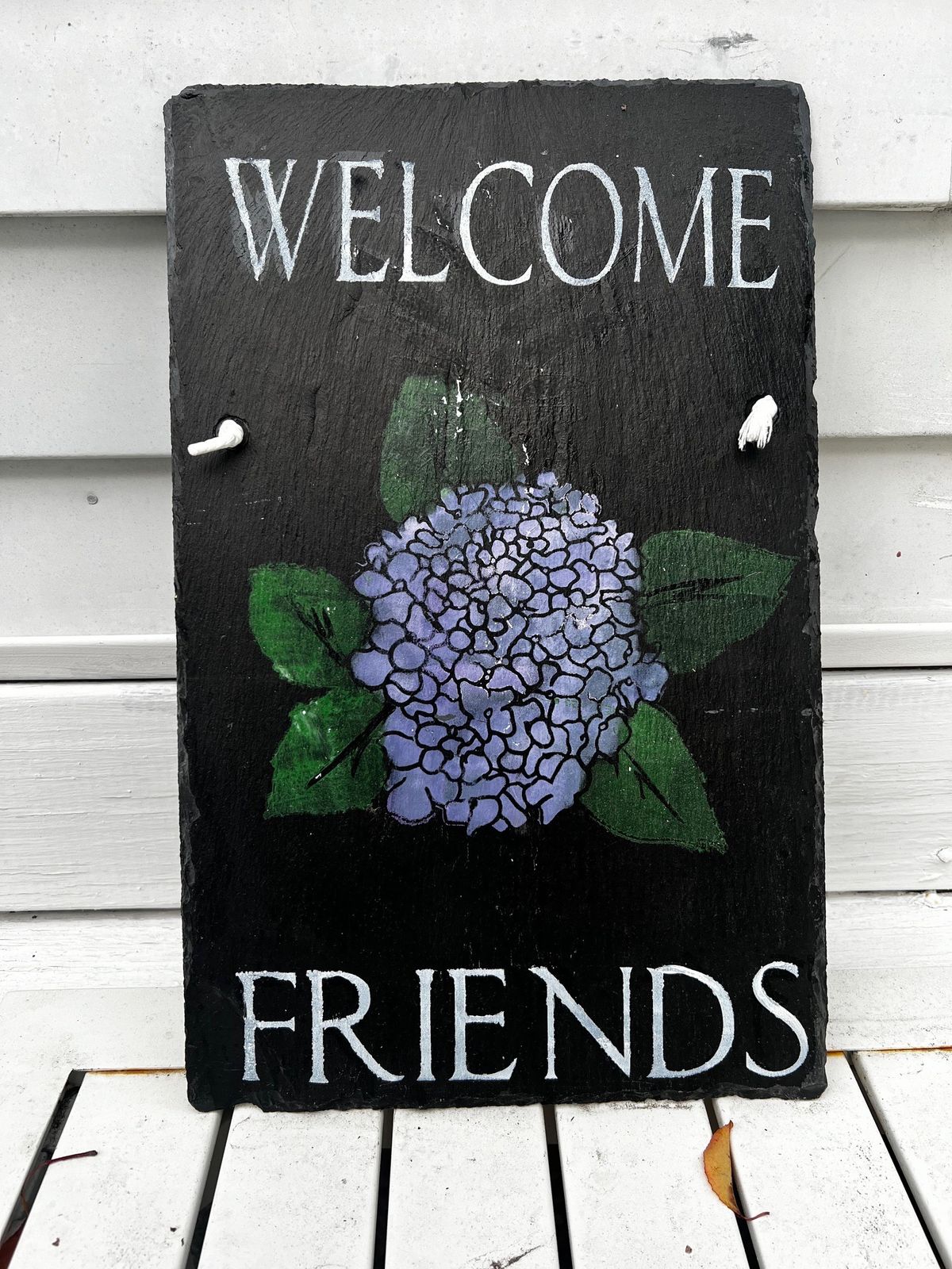 DIY Welcome Slate