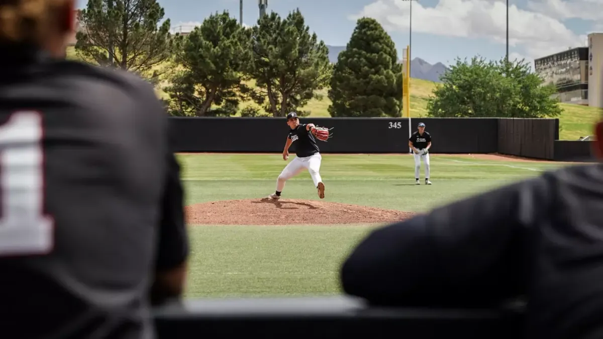 Parking Kennesaw State Owls at New Mexico State Aggies Football