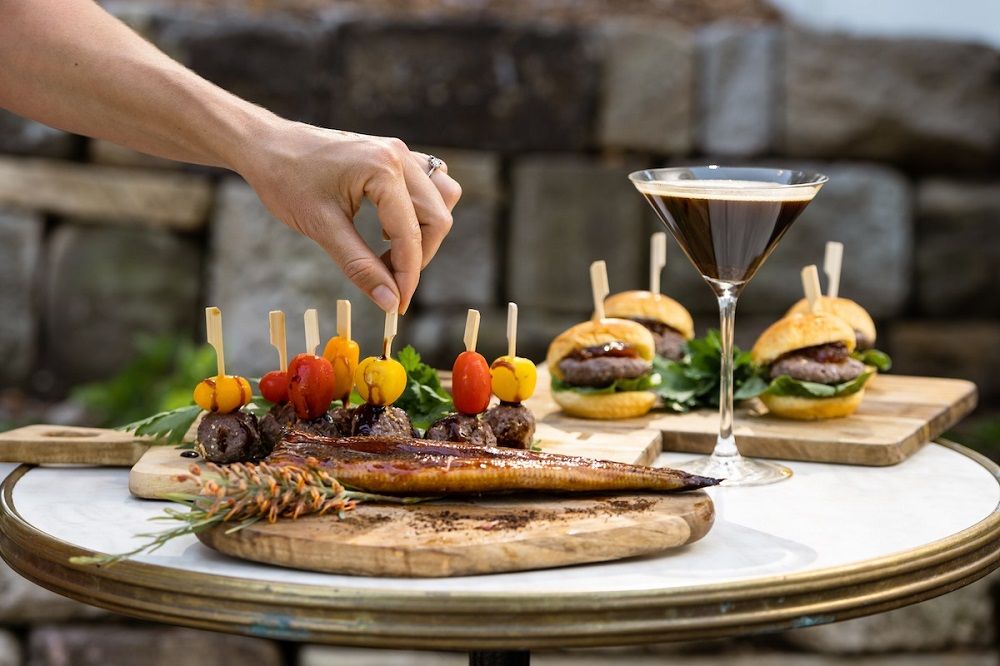 Bush Food Experiences: Bush Food Cocktails and Canapes