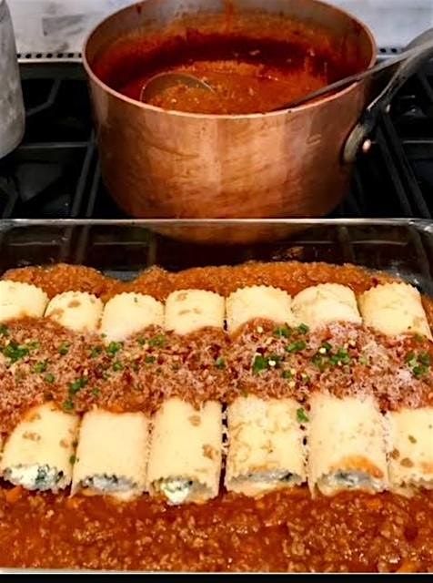 Manicotti   with Bolognese Sauce