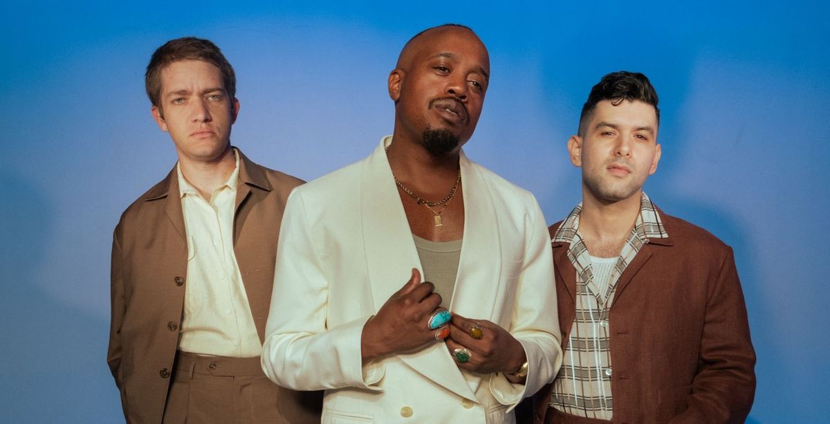 Durand Jones with The Psycodelics