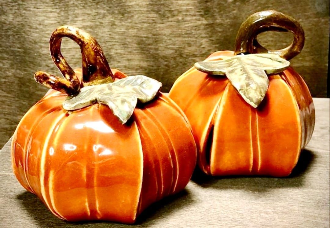 Trio of Pumpkin's "Pottery Workshop"