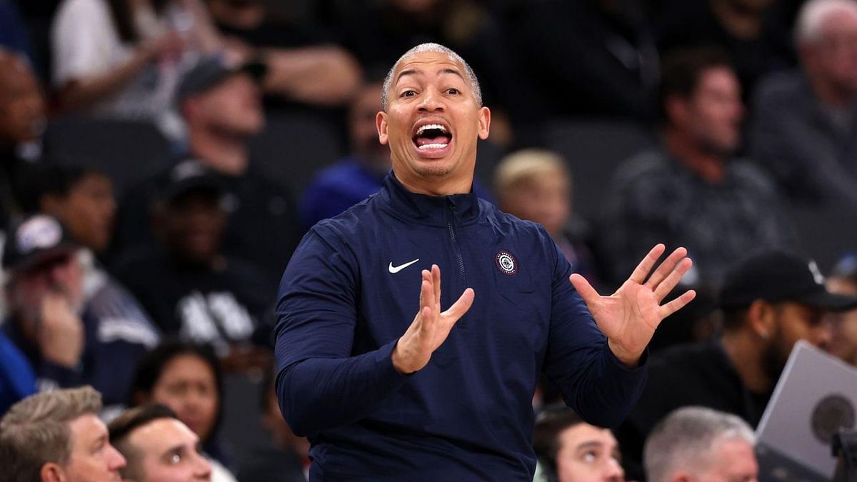 Preseason: Los Angeles Clippers at Sacramento Kings