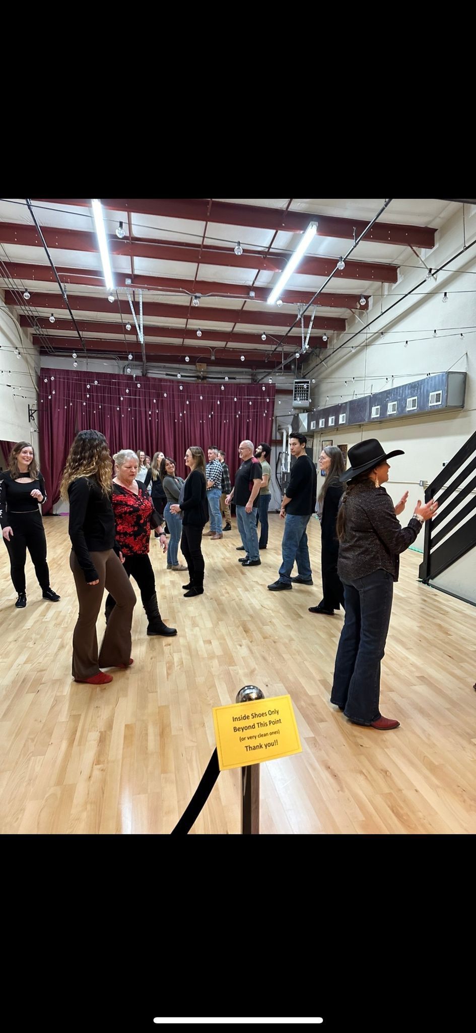West coast swing lesson and social dance