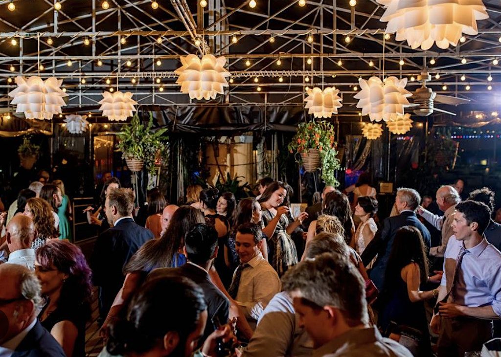 Ivy League Holiday Singles Mixer in NYC!