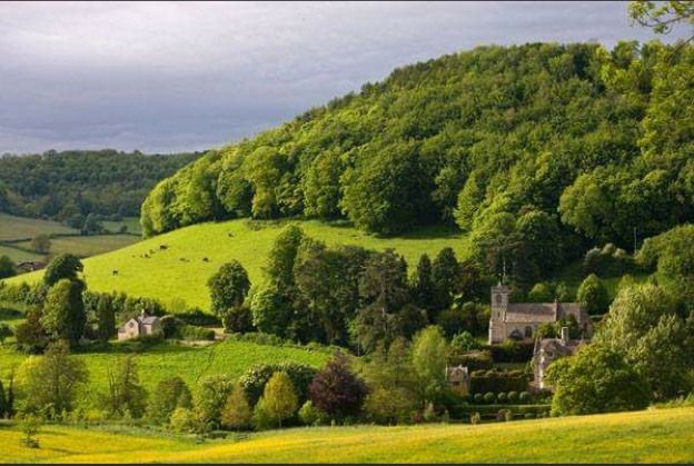 Ladies walking group, Uley countryside, 5.5 km walk, FREE to join.