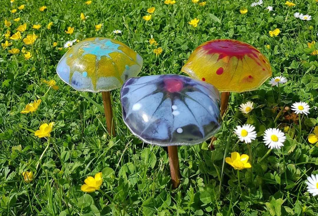 Fused Glass Mushrooms  Make 2