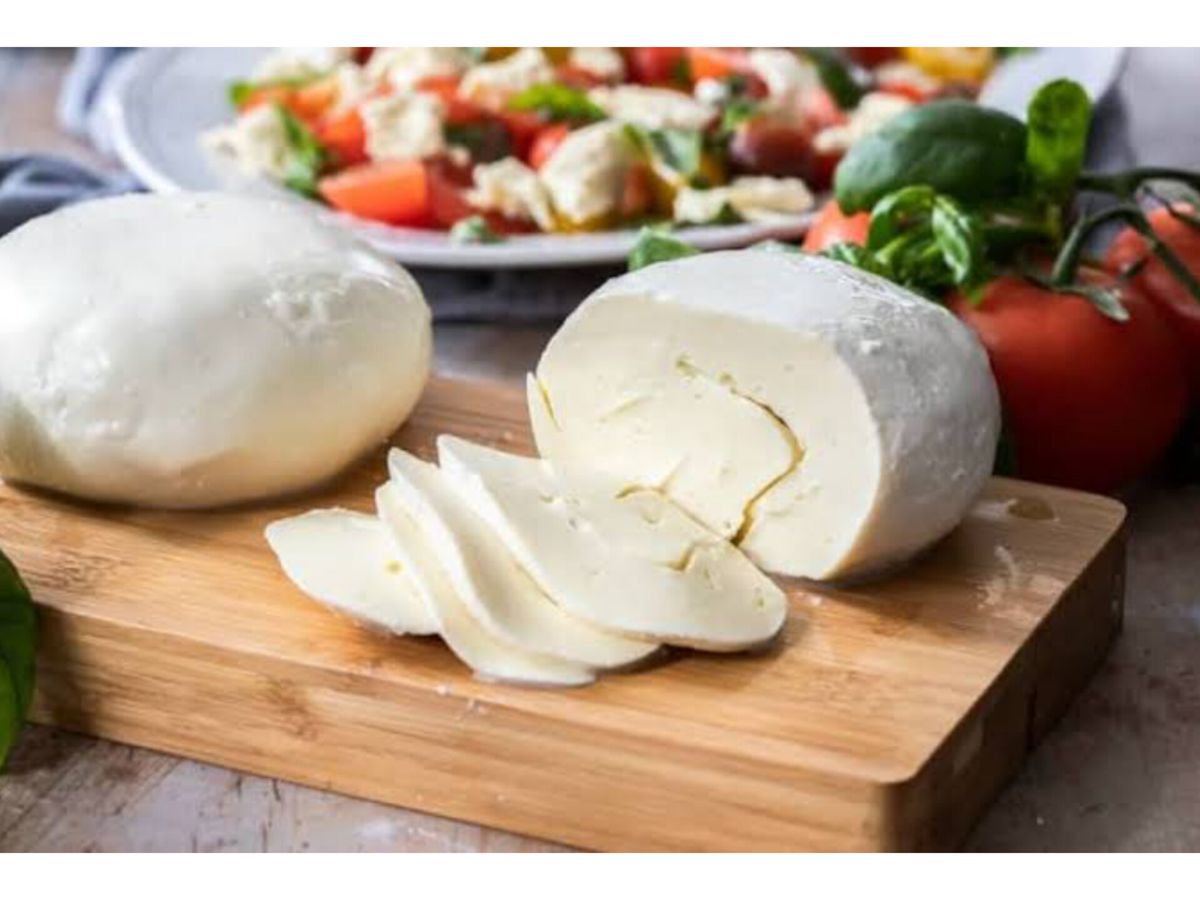 Learn to Make Mozzarella Cheese! 14 July @12:30pm