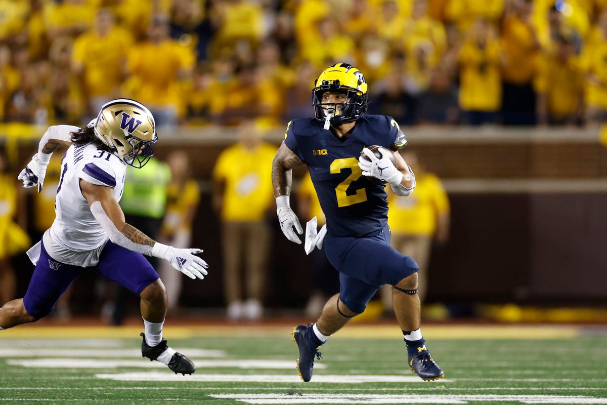 Michigan Wolverines at Washington Huskies Football