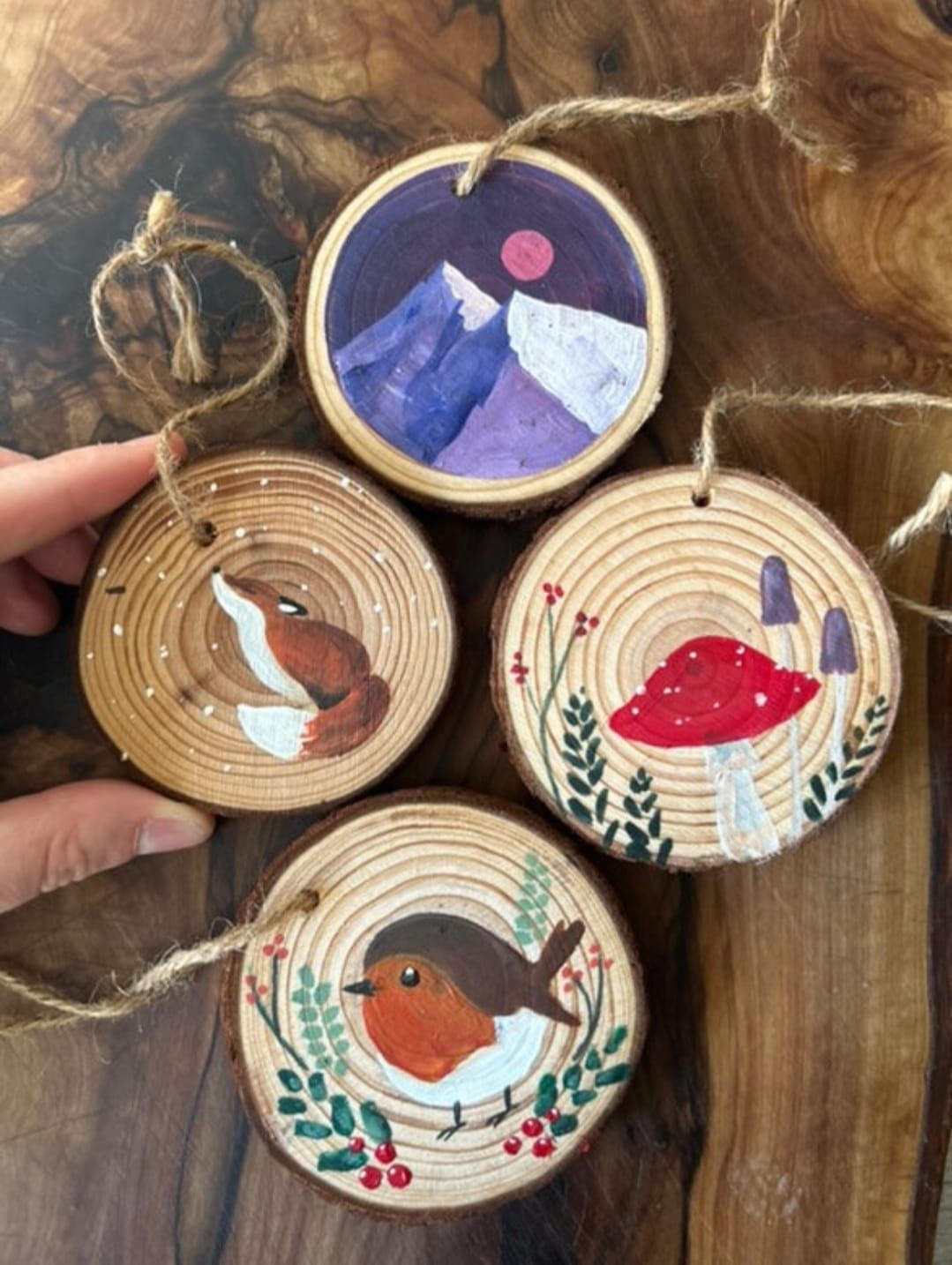 Log Slice Bauble Painting with Alice Sims