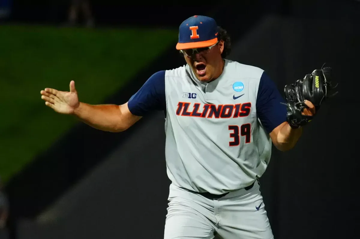 Illinois Fighting Illini at Indiana State Sycamores Baseball