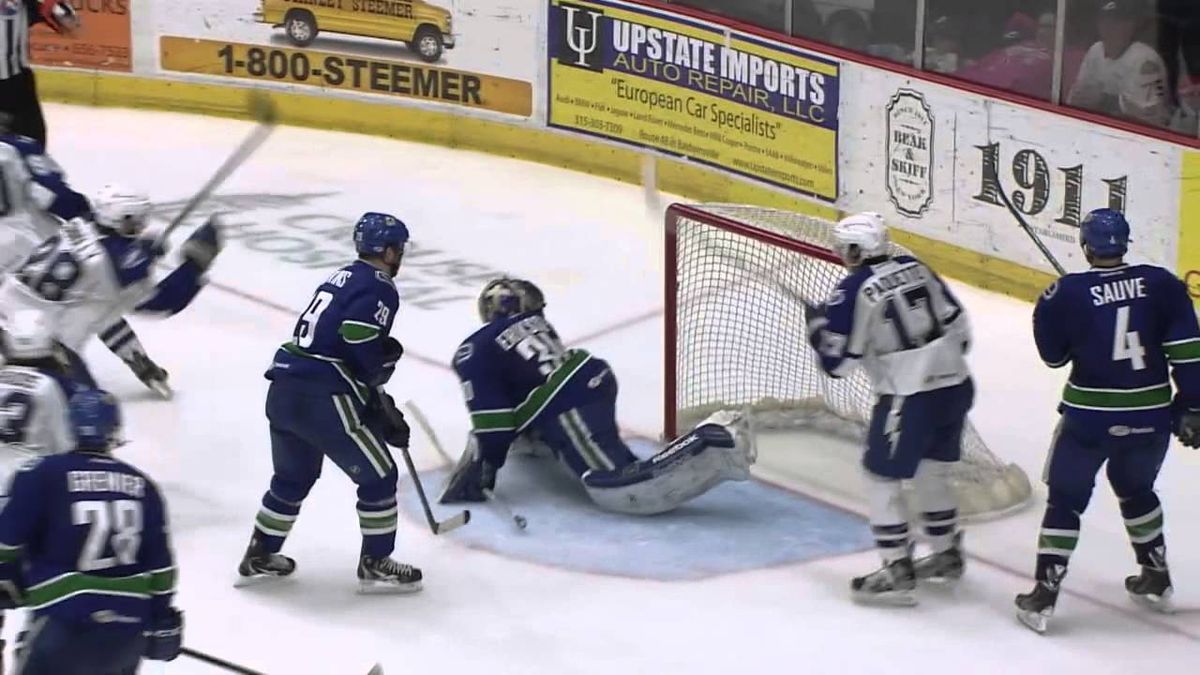 Syracuse Crunch at Utica Comets