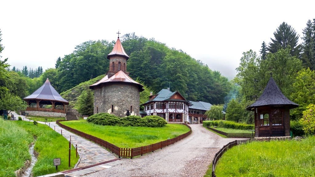 PELERINAJ DE SUFLET -PRISLOP -MORMANTUL PARINTELUI