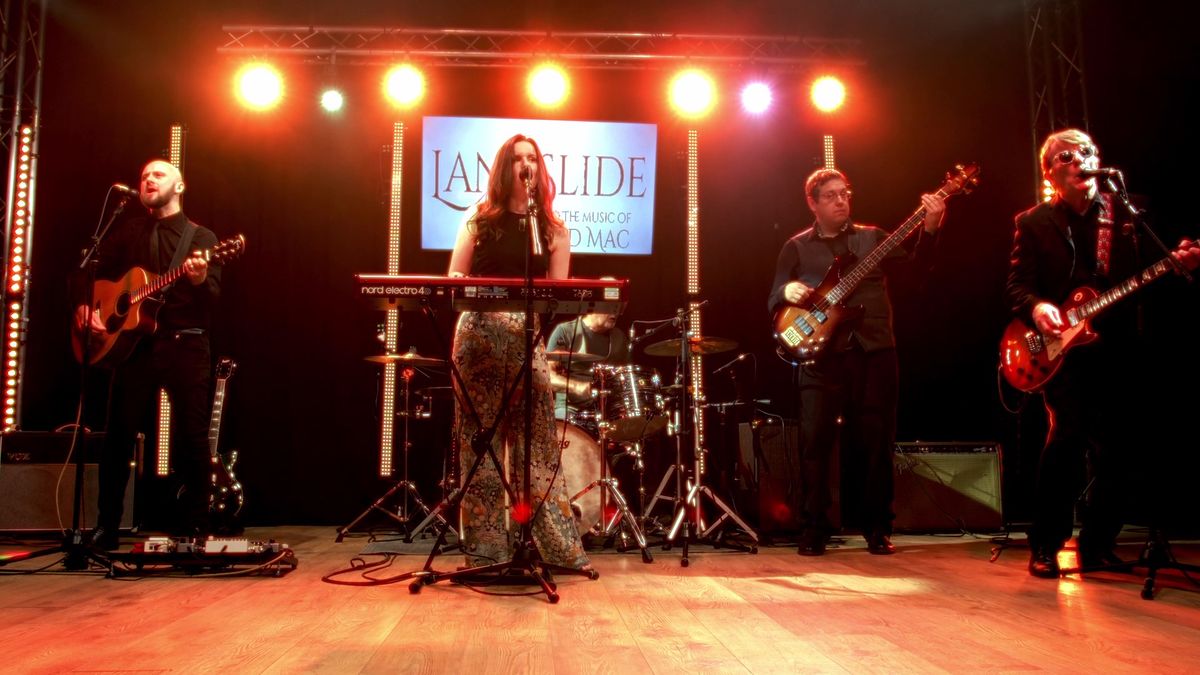 LandSlide perform a tribute to Fleetwood Mac