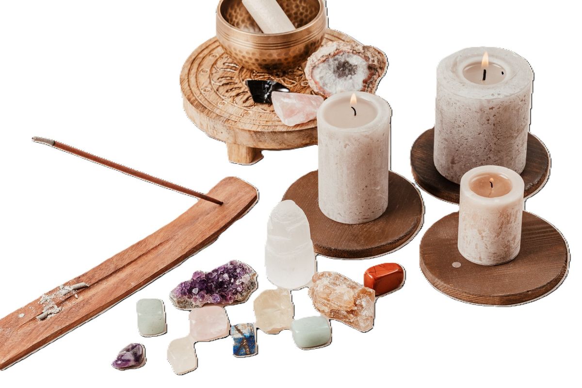 The Basics Of Spell Building Using Spell Candles and Tarot Talismans