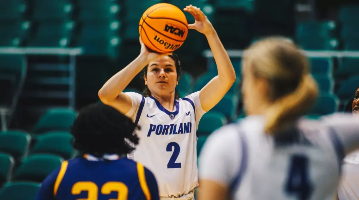 Hawaii at Portland Pilots Womens Basketball