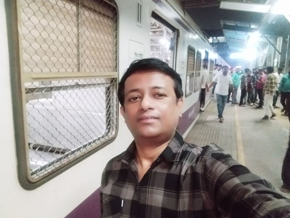 Mumbai Local Train