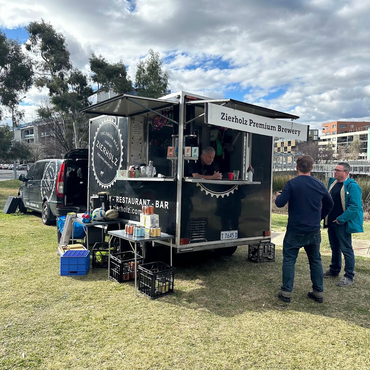 Pop-up Van - Norgrove Park, Kingston