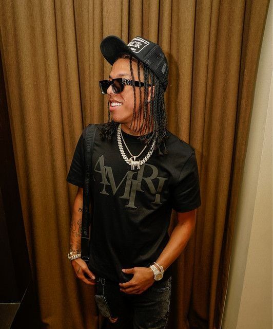 Papera, Karola in Lilburn