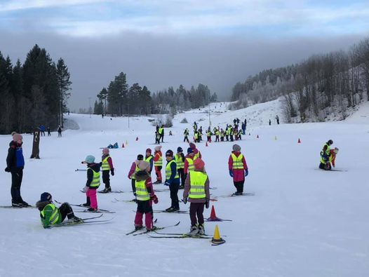 L\u00f8renskog skiklubbs skiskole 2022 - avlyses!