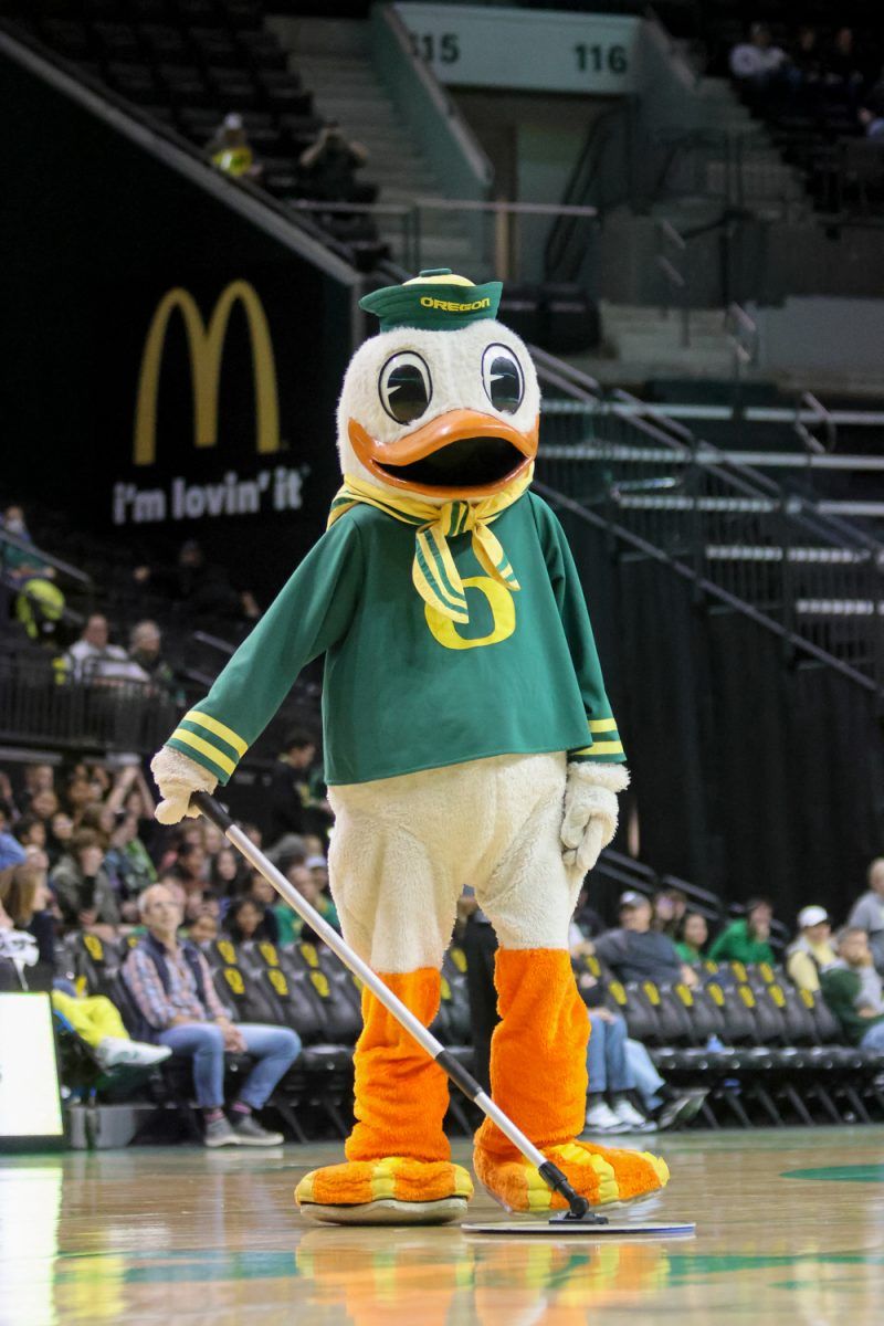 Oregon Ducks vs. Portland Pilots