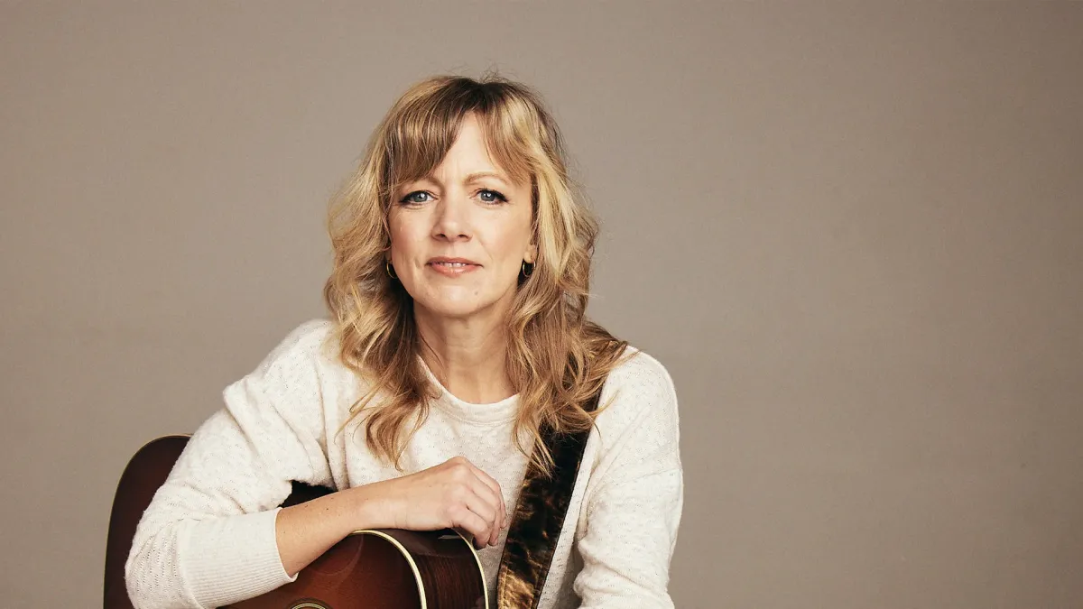 Sandra McCracken in Bowie