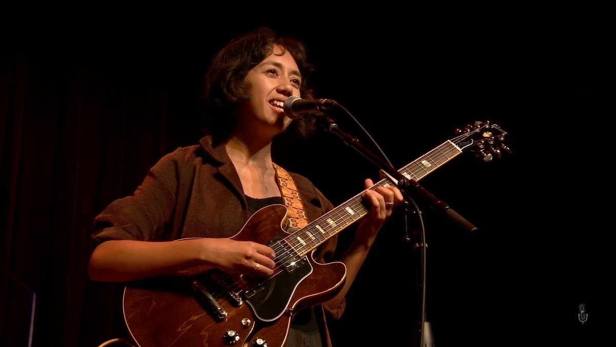 Haley Heynderickx at eTown Hall