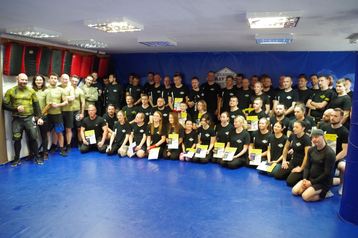 Egzamin Classic Krav Maga - \u017c\u00f3\u0142ty, pomara\u0144czowy, zielony, niebieski pas