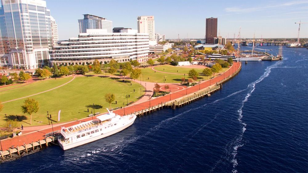 Lafayette arrives in Norfolk, Virginia