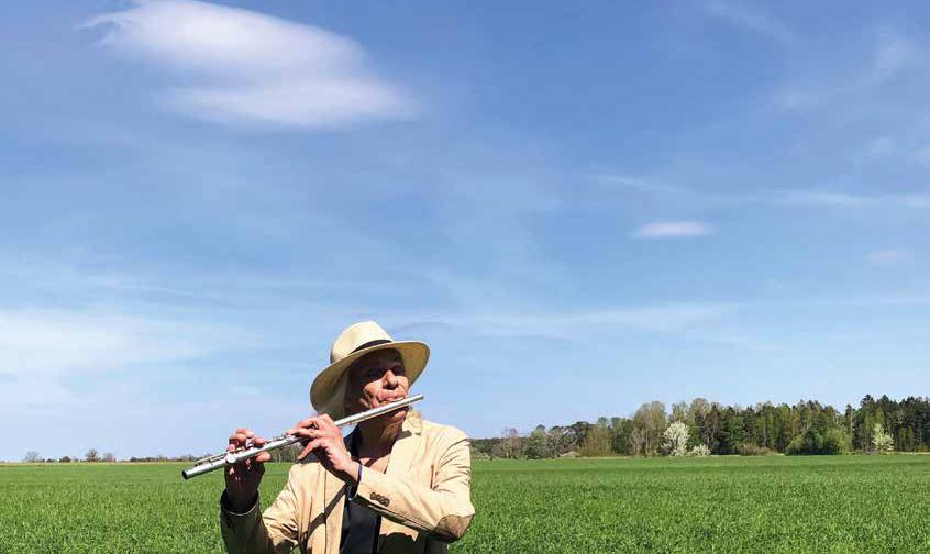 Kristian Tallroth med Gotlands Brass tolkar Elton John