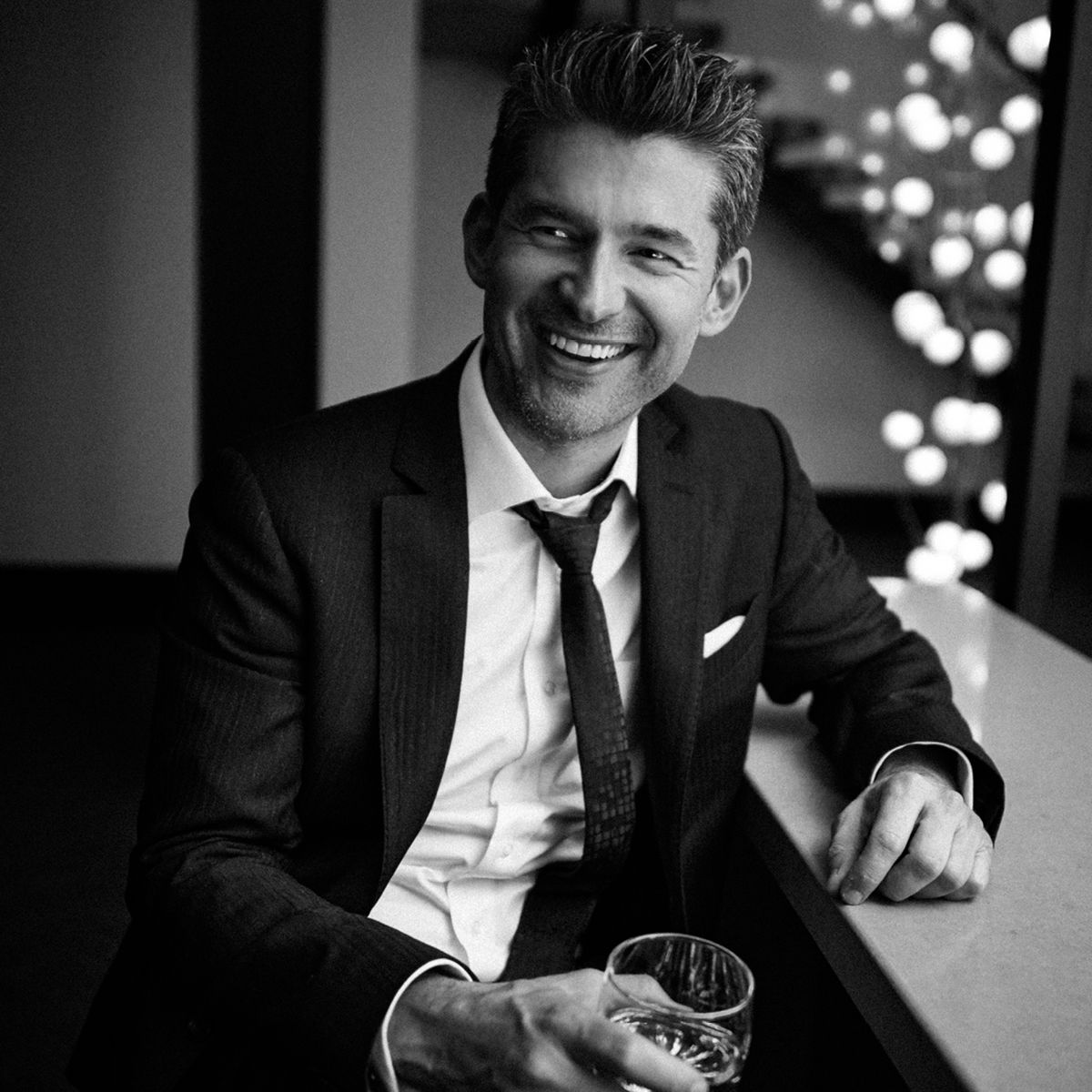 Sinatra - Matt Dusk at Effingham Performance Center