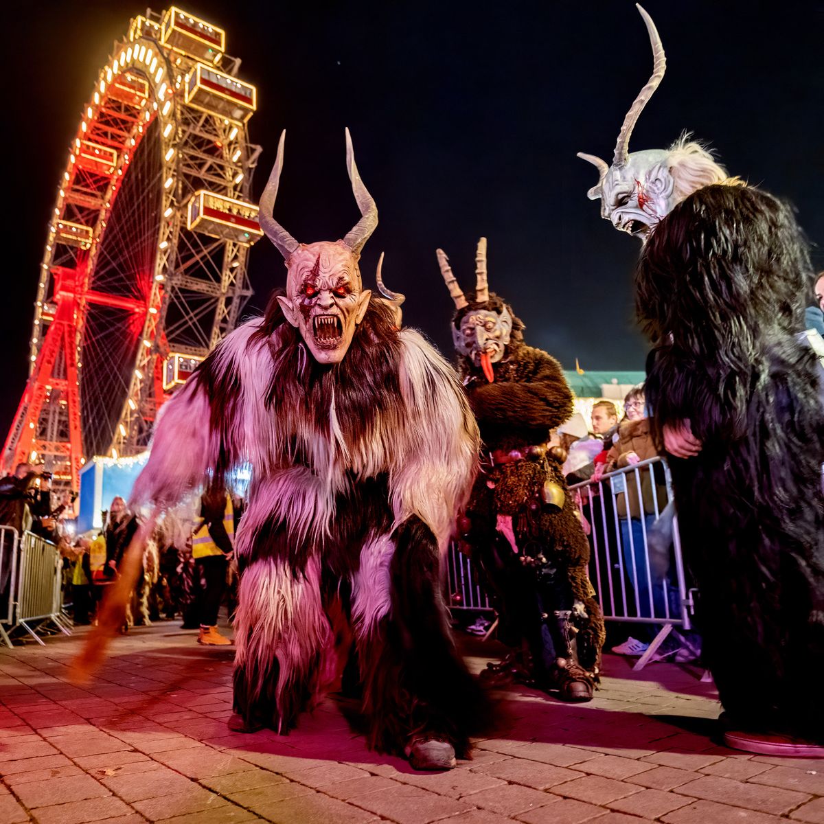 Familienfreundlicher Perchtenlauf