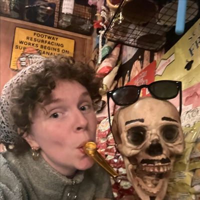 Phoebe the Pub @ The Harlequin