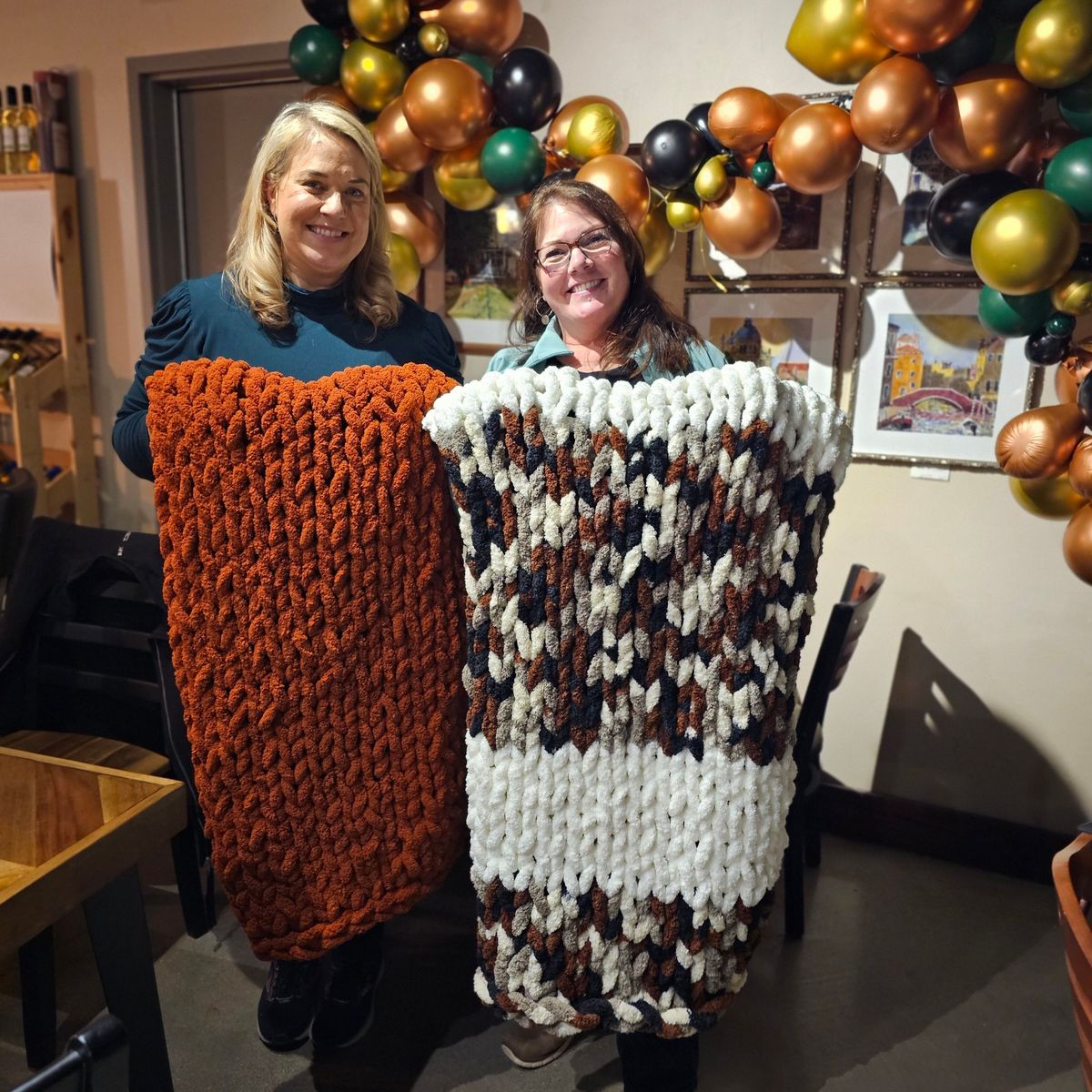 17 SPOTS LEFT! Nov 6th - Waterfront Wine Bar Chunky Knit Blanket Workshop 