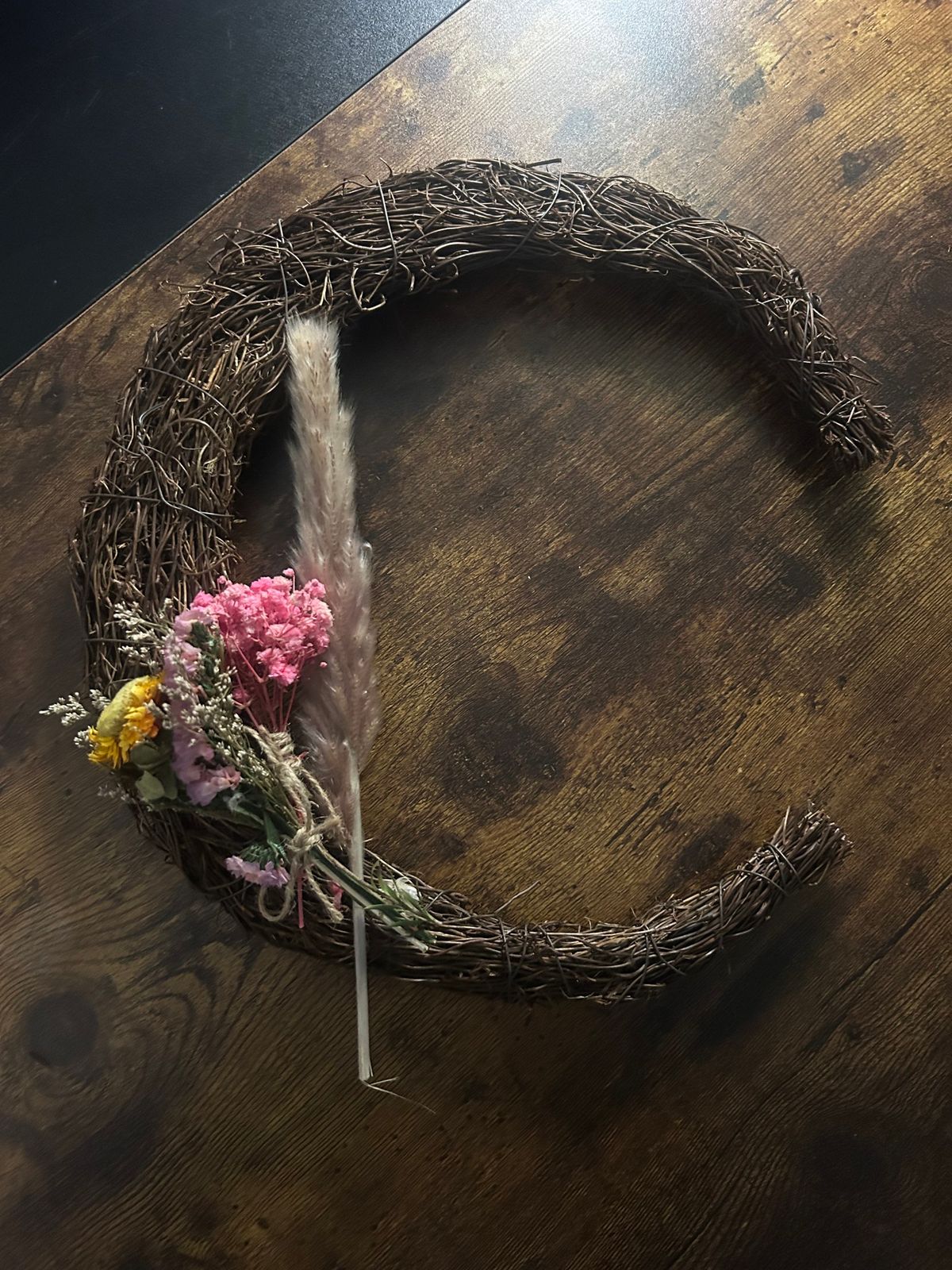 Build your own Crescent Moon Wreath \ud83c\udf19 