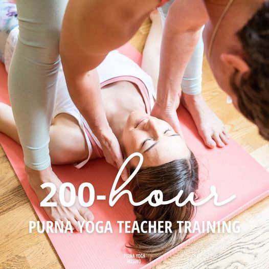 PURNA YOGA 200- HOUR TEACHER TRAINING
