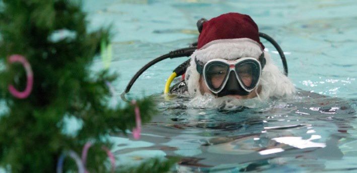 Scuba Santa