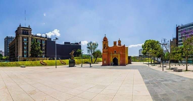 Recorriendo el barrio de Tlaxcoaque en el Centro Hist\u00f3rico