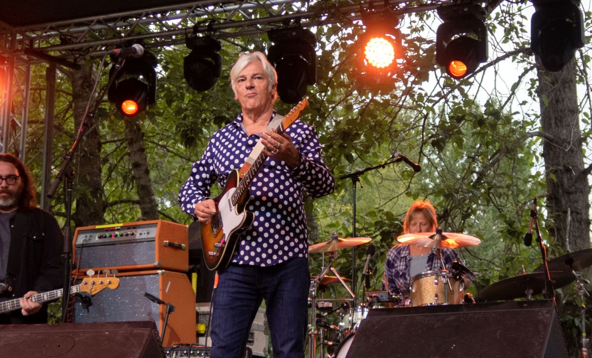 Parking Robyn Hitchcock