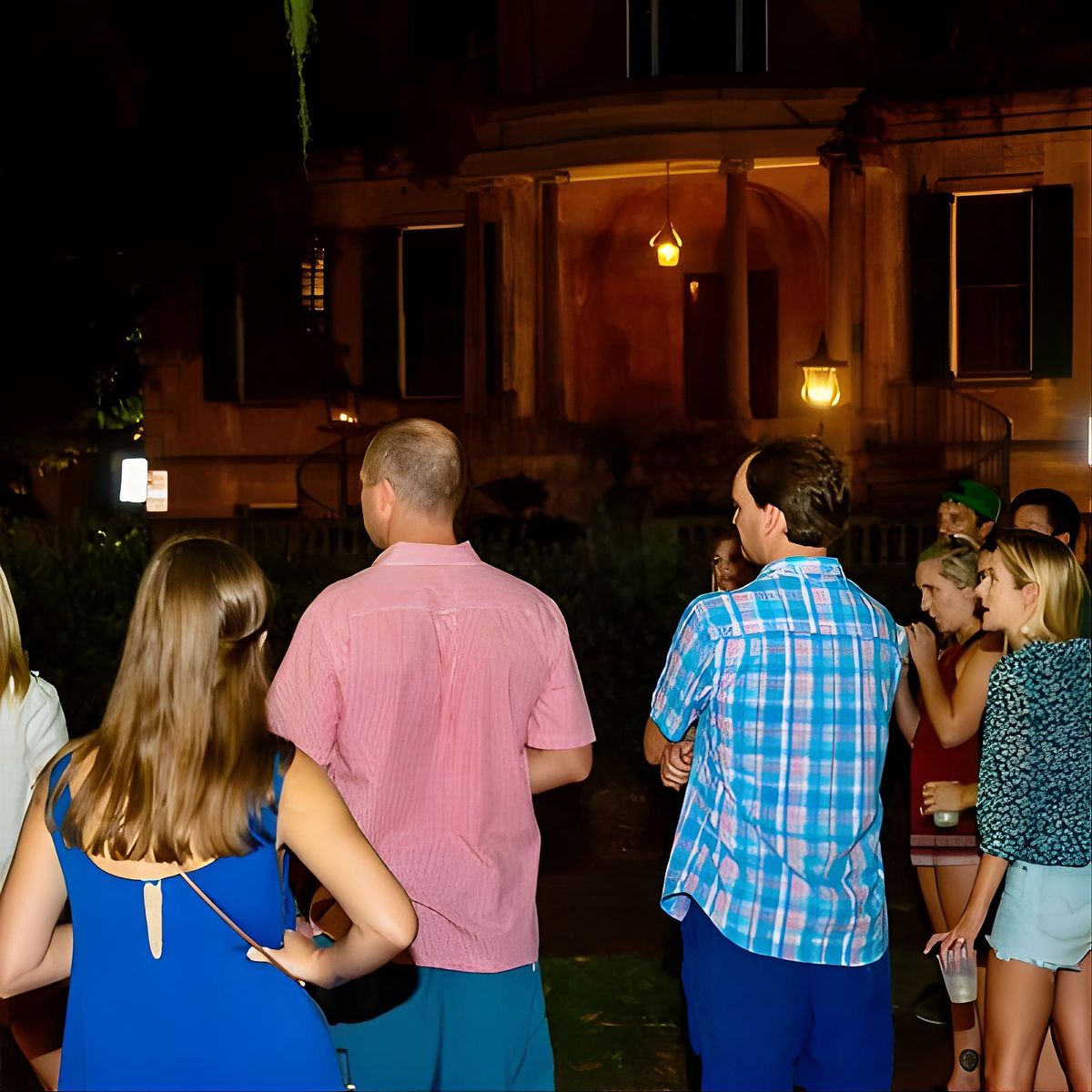 Savannah Ghost Tour for Adults ALL Alcoholic Drinks Included